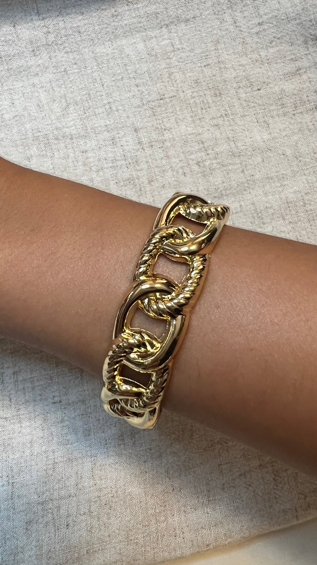 Gold Link Cuff