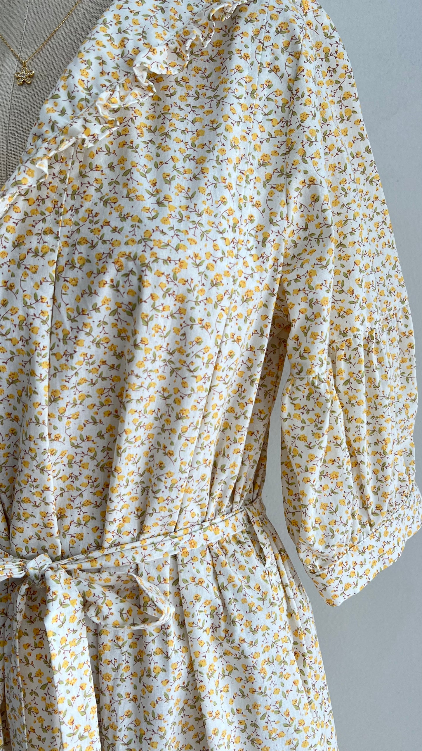 Dainty Yellow Floral