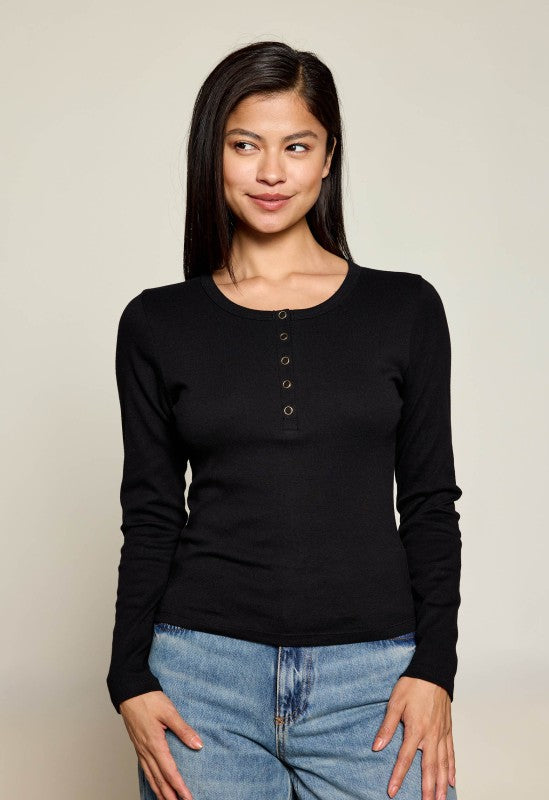 Hannah’s Black Longsleeve Top