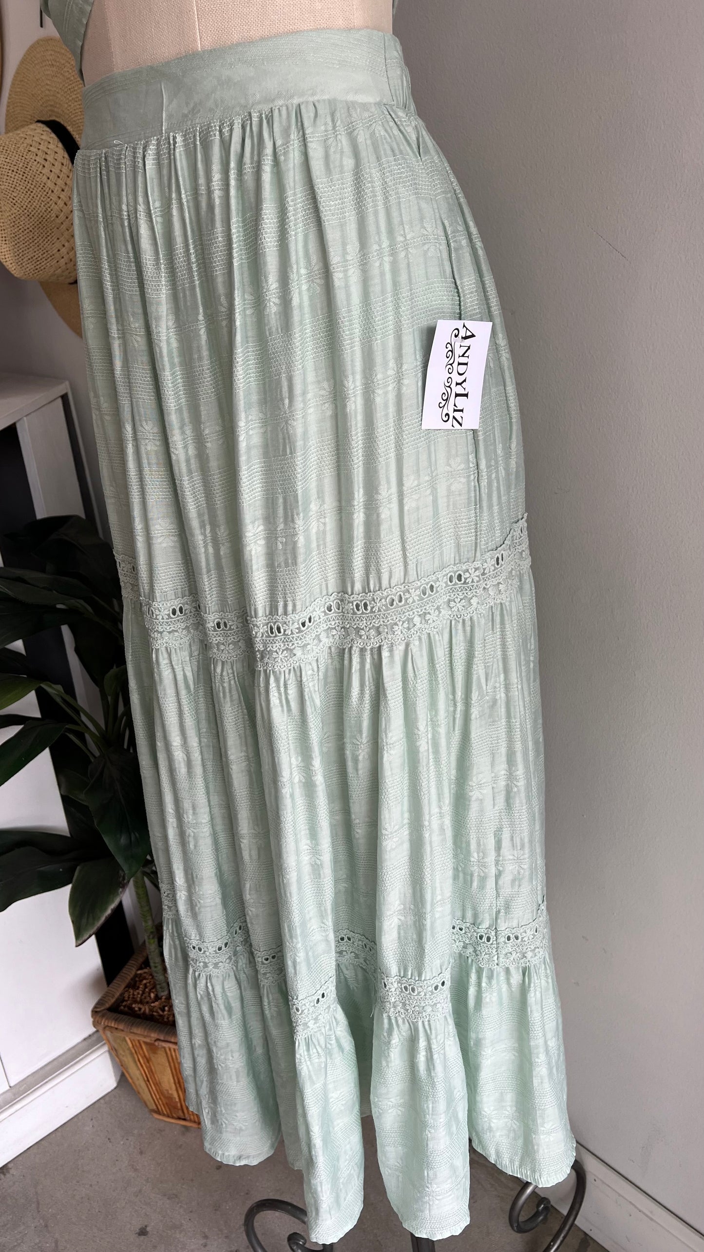 Dreamy Mint Skirt