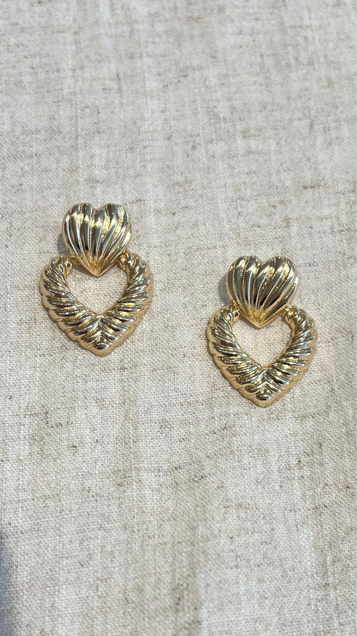 Heart Shell Earrings