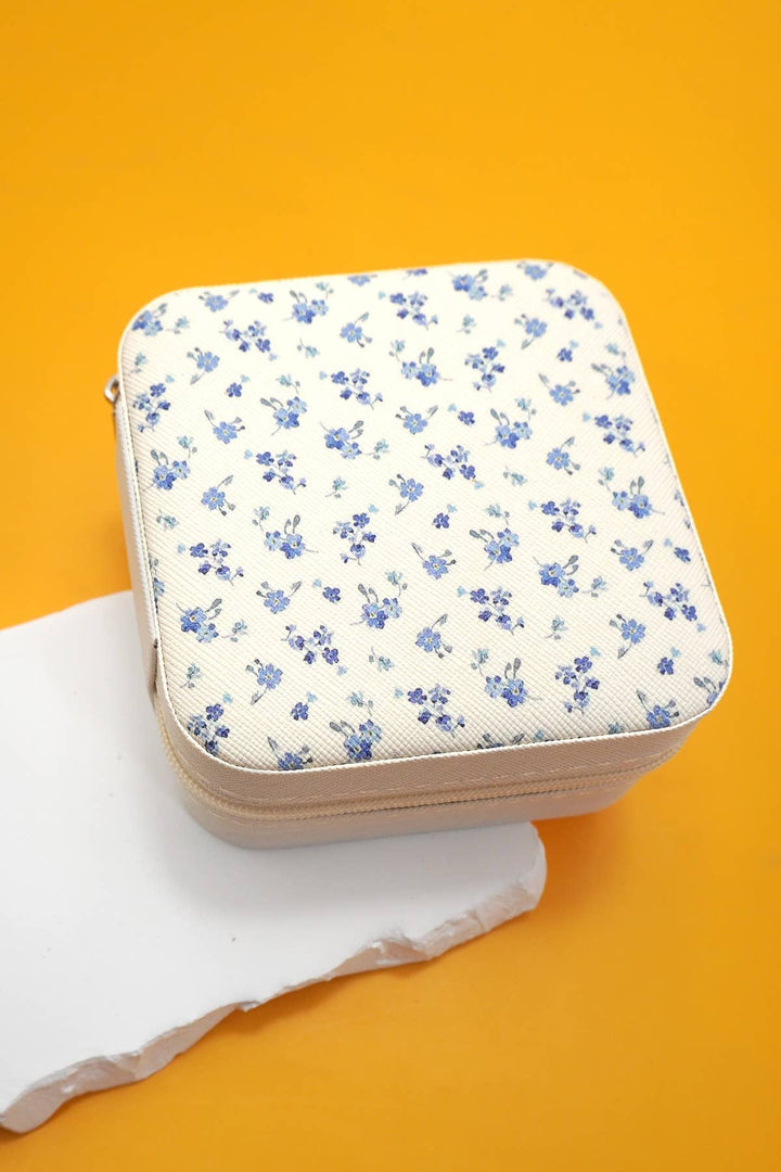 JEWELRY TRAVEL BOX