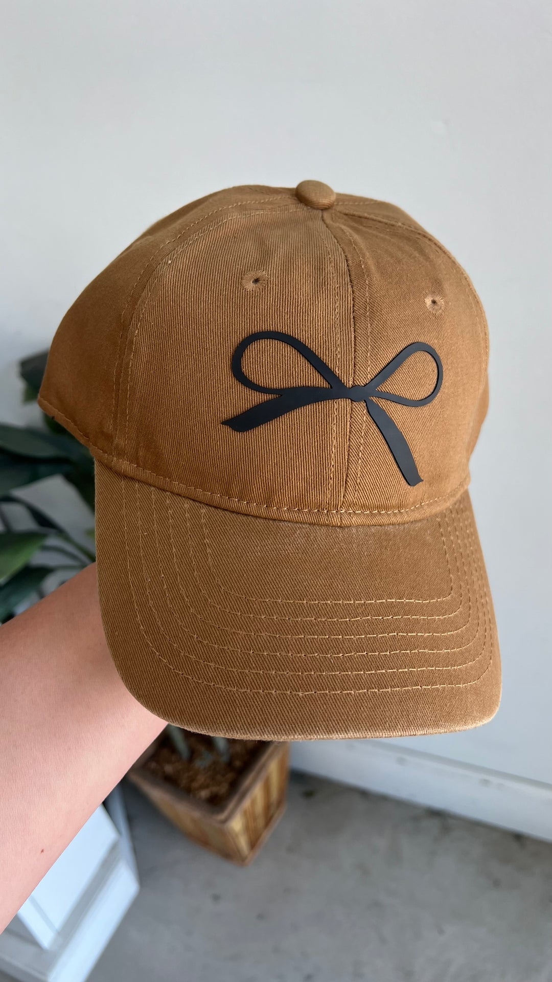 Bow Baseball hat