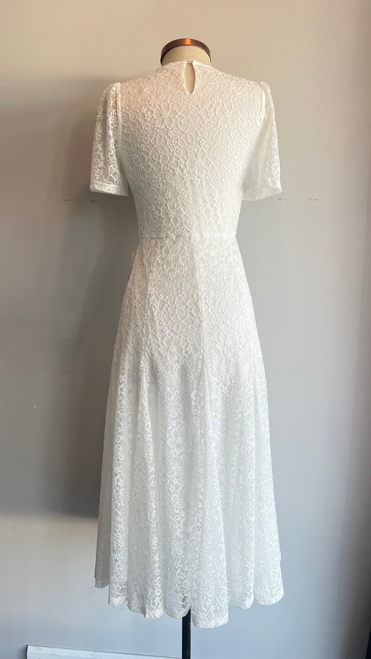 White Lovely Lace Midi