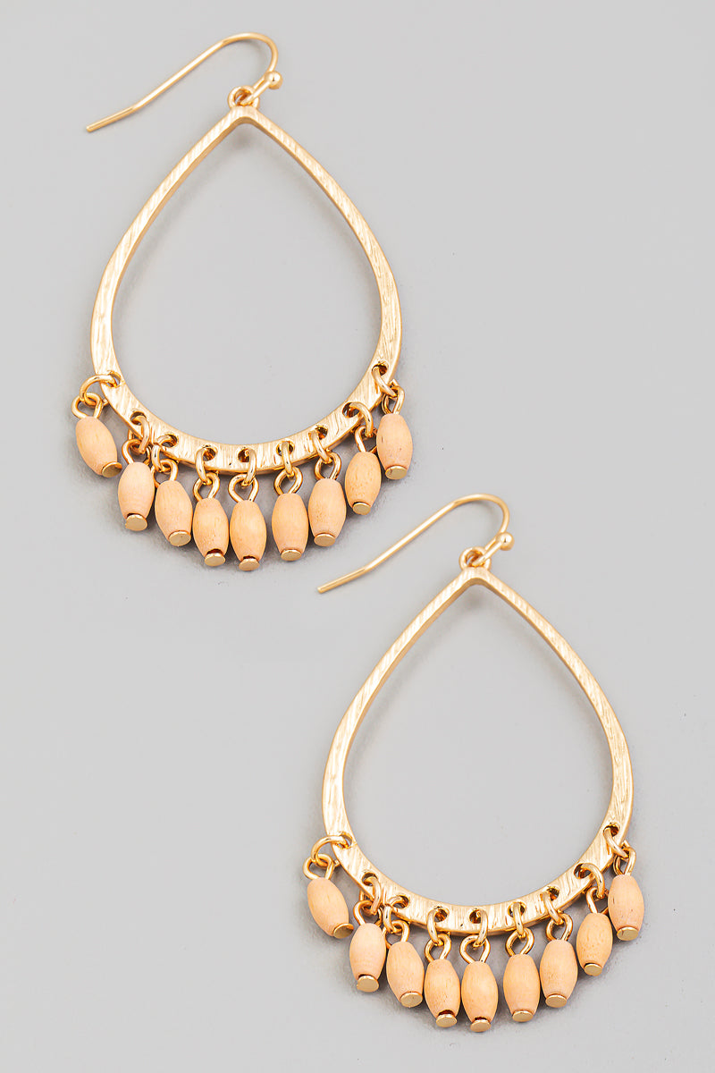 Nude bead oval earrings 