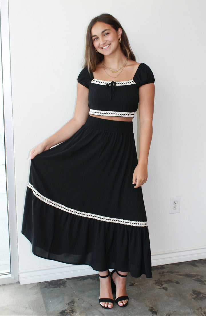 Juliet's Detail Black Top