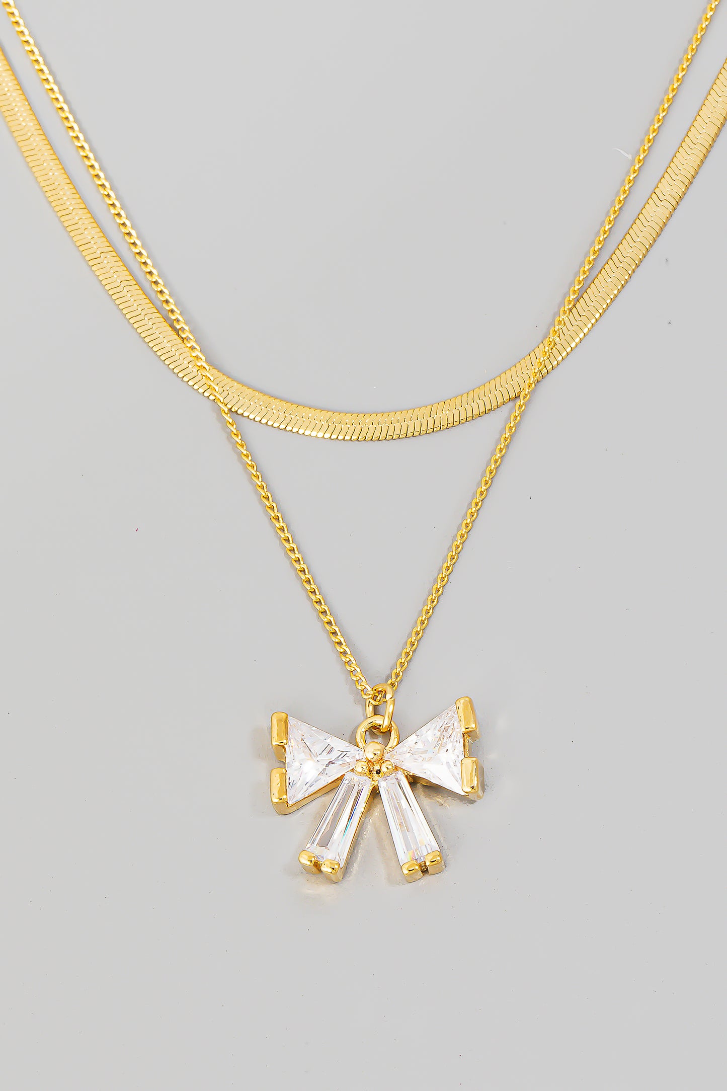 Gorgeous layered bow necklace