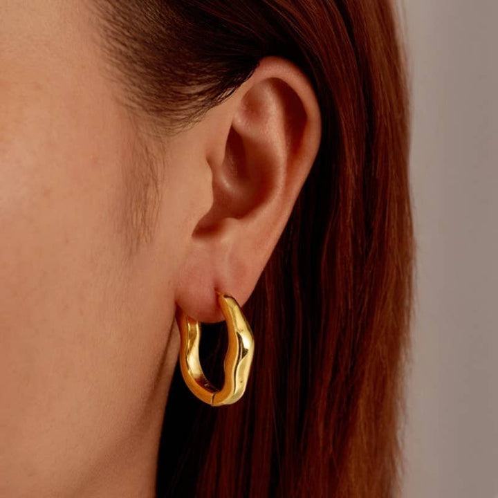 18K STAINLESS STEEL WATERPROOF TARNISHFREE U HOOPS | 40E443